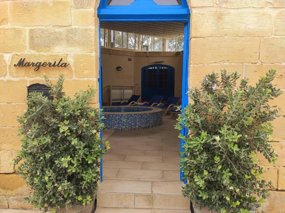 Margerita Farmhouse Qrendi Exterior photo